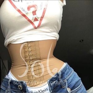 Waist trainer 💕